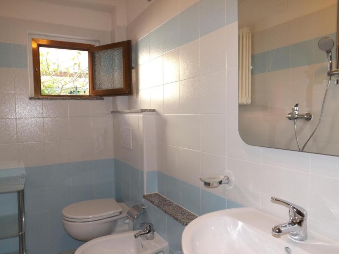 2 Bedrooms Basement Apartment