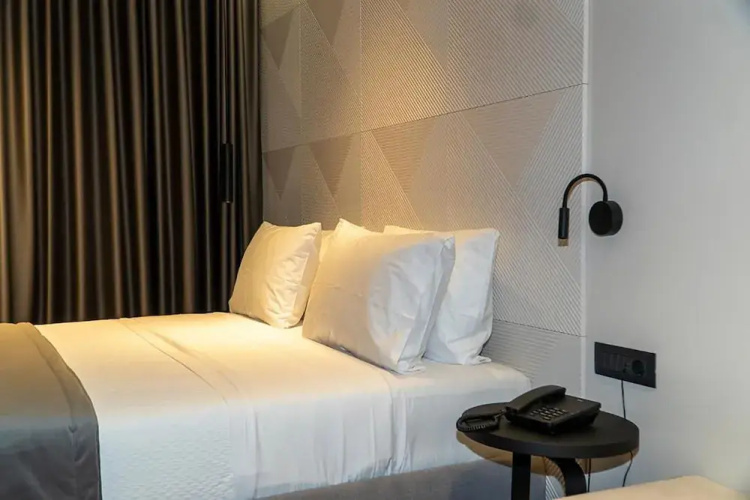 Center Hotel