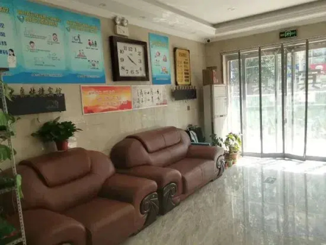Daliang Express Hotel