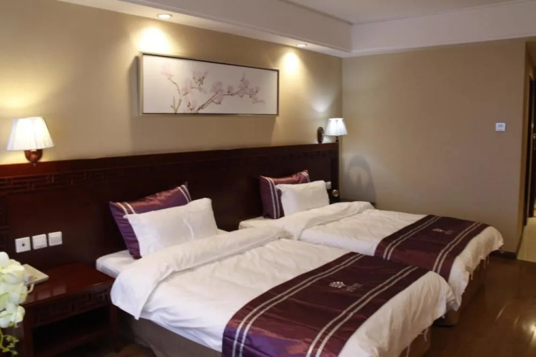 Linyuan Hotel