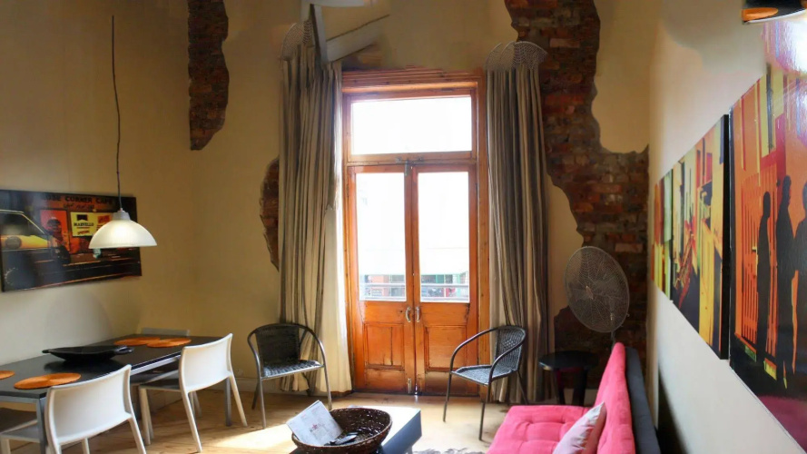 Daddy Long Legs Self Catering Apartments