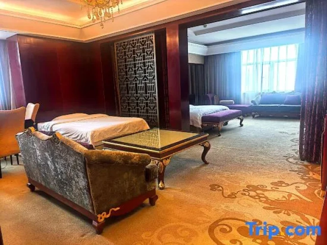 Double Suite