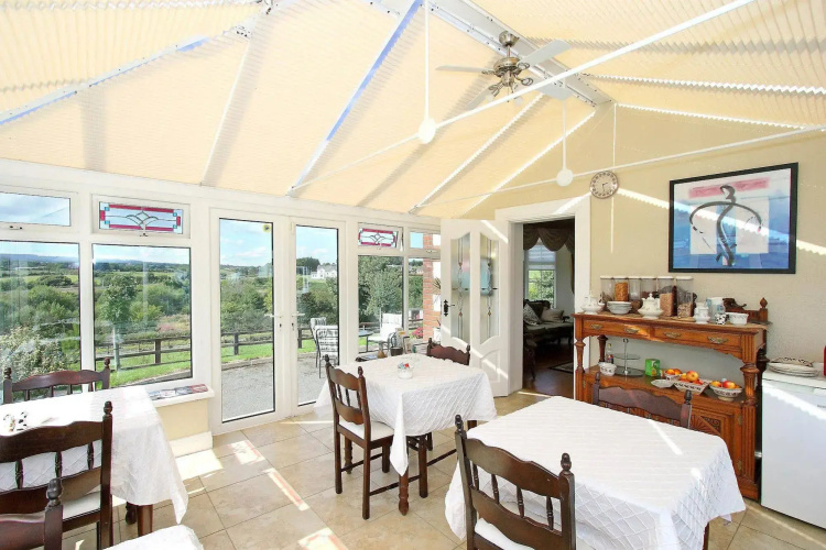 Reades Farmhouse