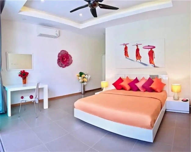 2 Bedrooms Villa with pool view