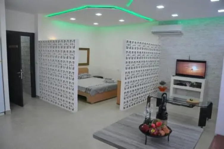 Isramax Jerusalem Apartment in Bat-Yam