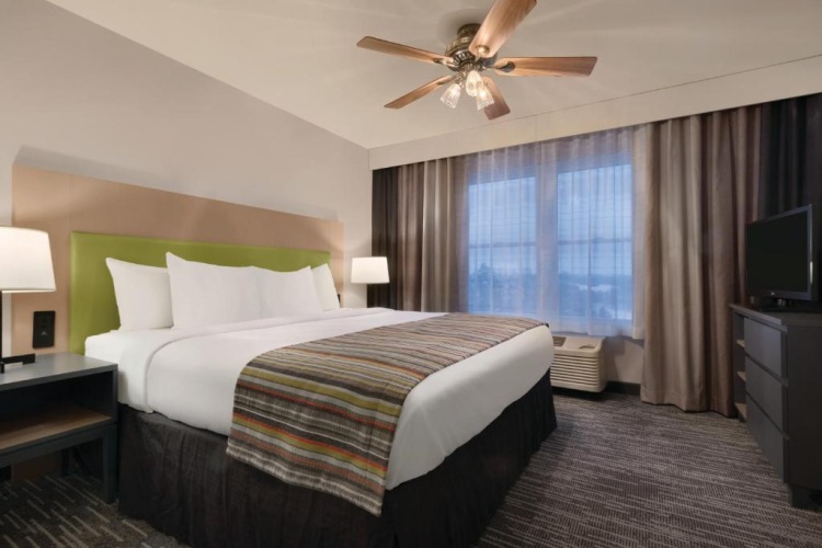 1 Bedroom Double Suite