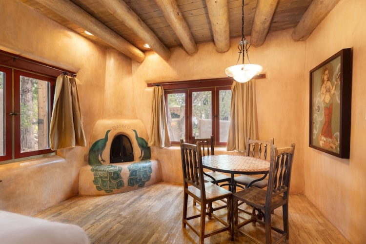 Premier Double Suite with mountain view