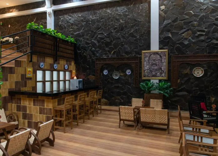 Baratha Hotel & Resto