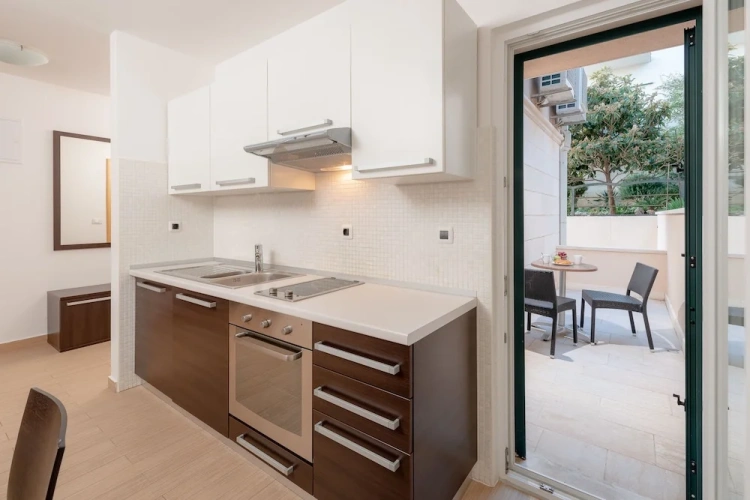 Apartment with balcony