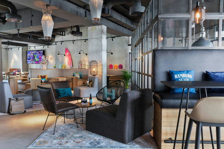 Moxy Hamburg City photo 18