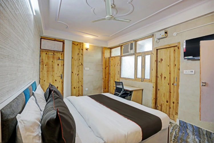 Classic room