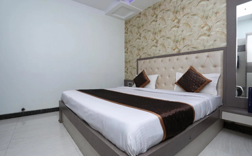 OYO Hotel Vaishnavi Heritage Inn