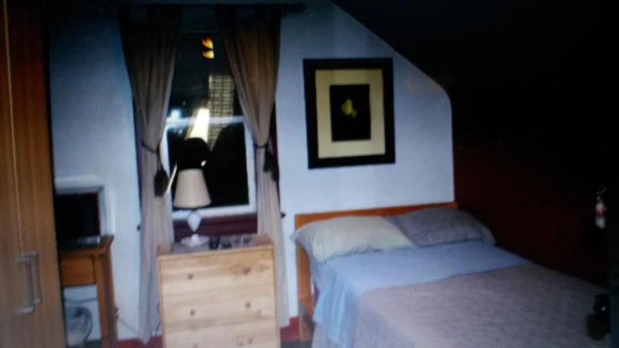 Nisku Guest House