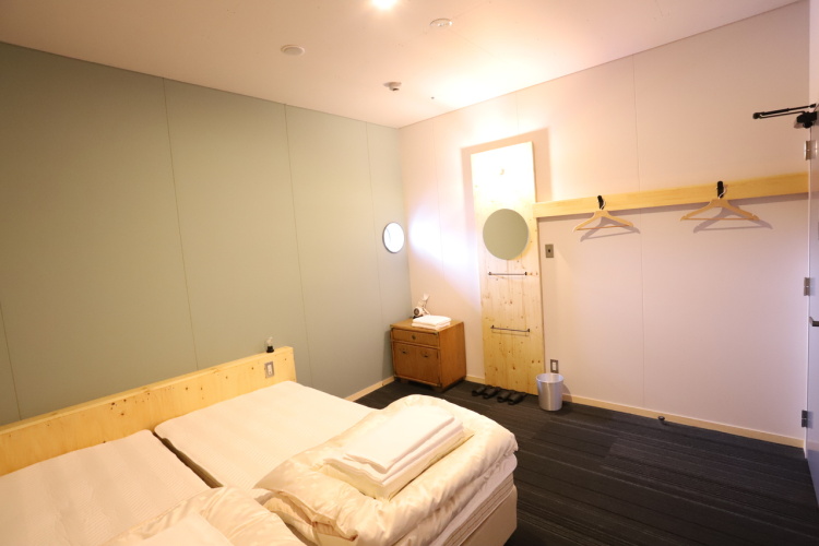 Twin room