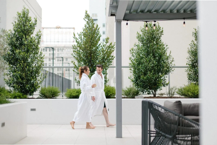 Level Los Angeles Downtown – South Olive photo 34