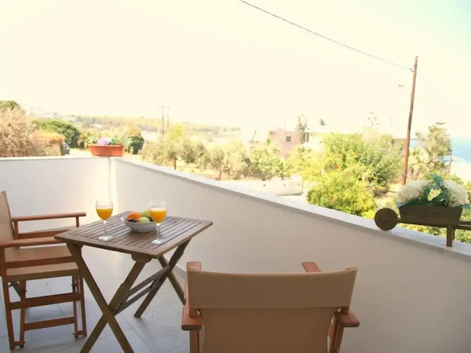 Sea Horizon Apartments