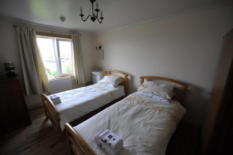 Twin room with sea view