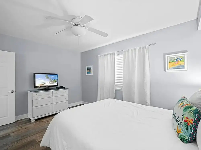 Emerald Beach 1631