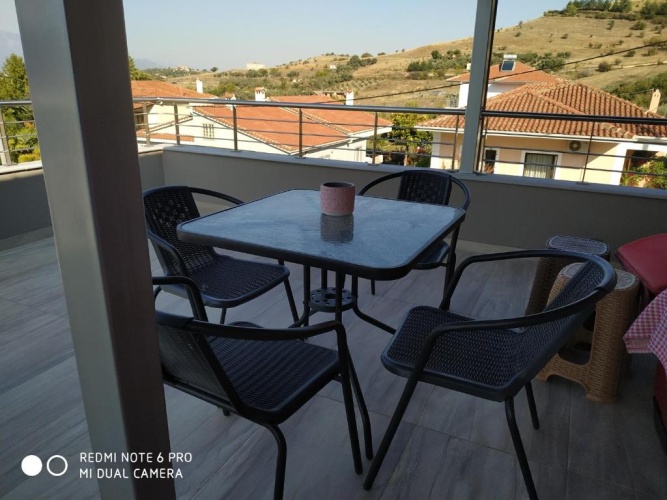 3 Bedrooms Apartment