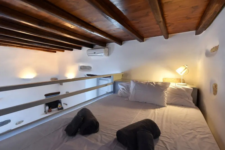 Kastro Cozy Guesthouse