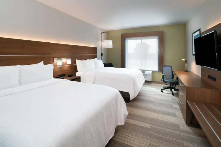 Holiday Inn Express & Suites St Peters by IHG
