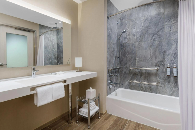 Ac Hotel By Marriott Naples 5Th Avenue photo 10
