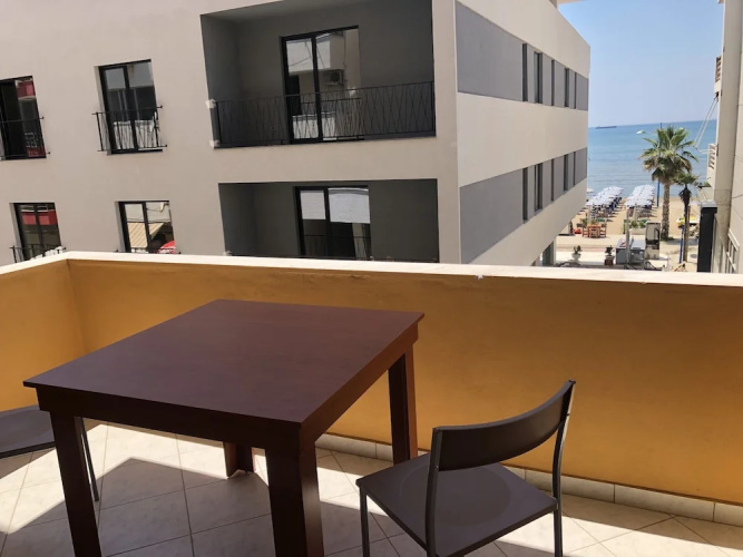 Seaview Apartment