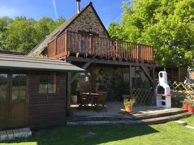 2 Bedrooms Cottage