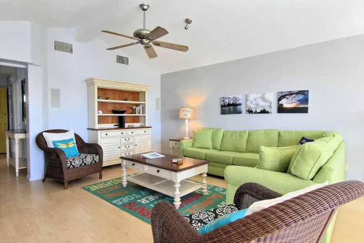 Beach Bungalow 3302 by RedAwning