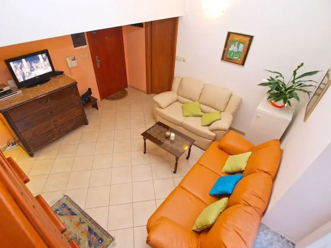 Apartment 1175