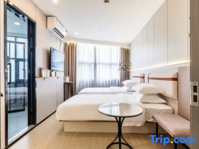 Business Twin room