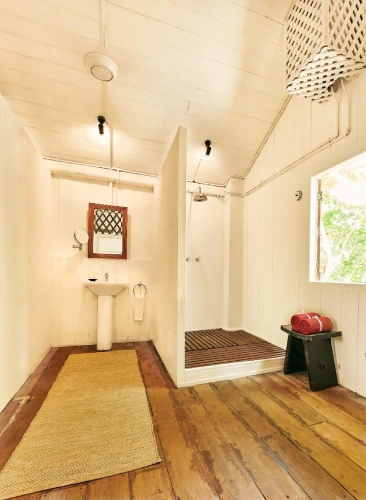 Twin Cottage
