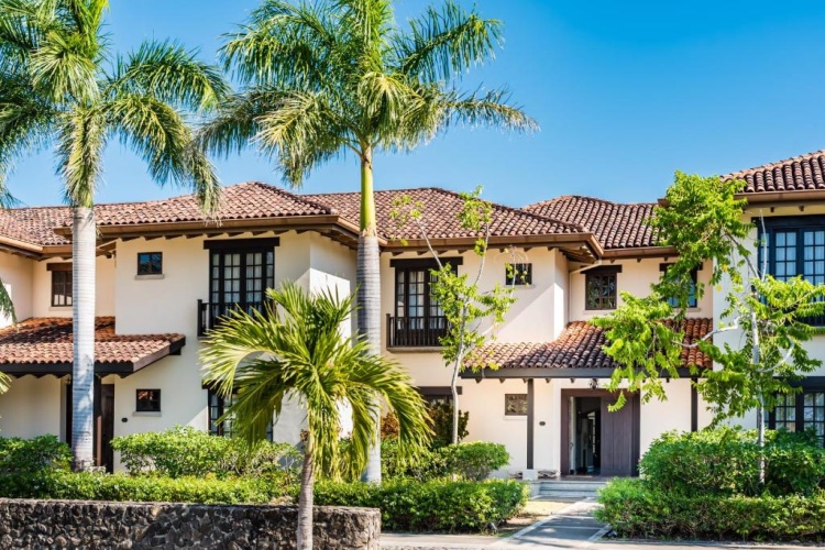 3 Bedrooms Villa