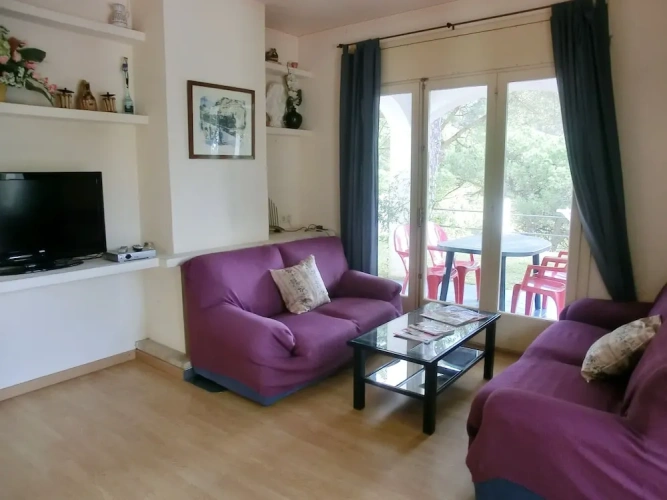 4 Bedrooms Villa