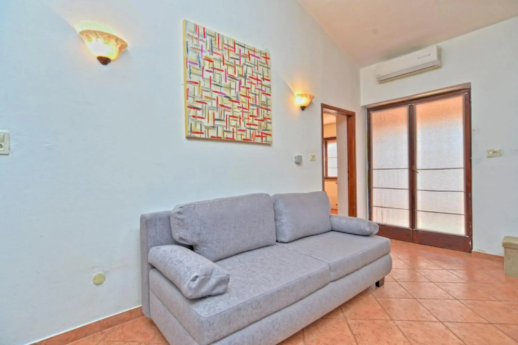 House Natasa 2133