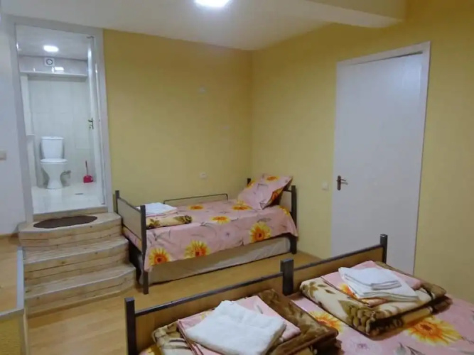Hostel Beni