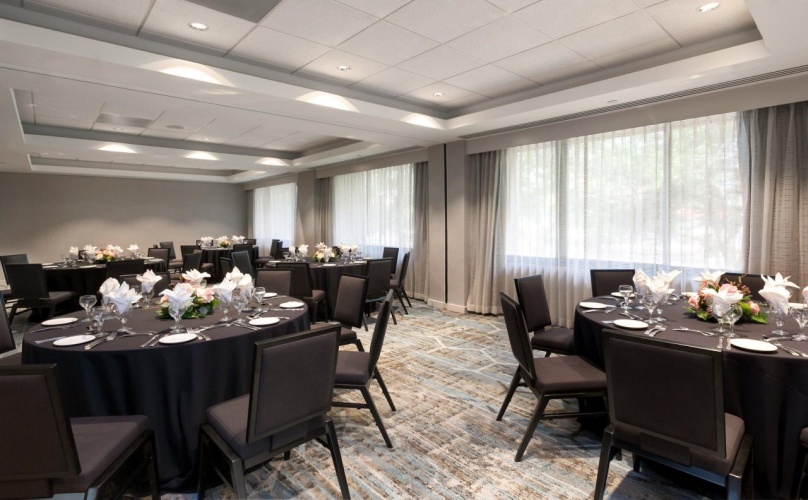 DoubleTree by Hilton Hotel & Suites Houston by the Galleria photo 20