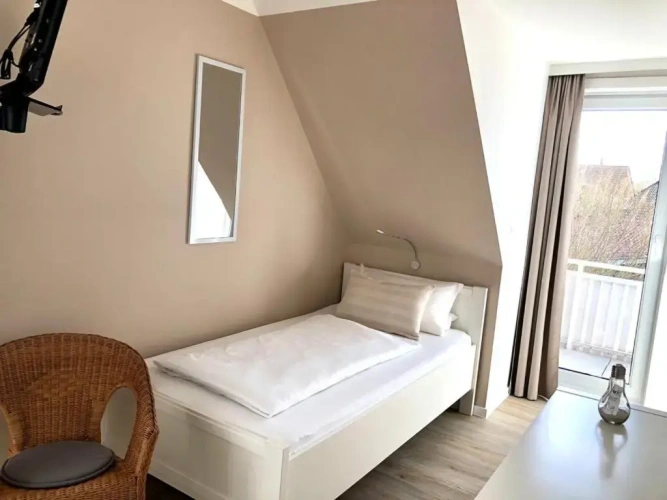 Standard Single room with balcony