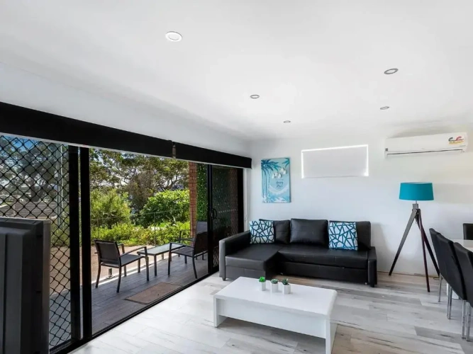 2 Bedrooms Cottage