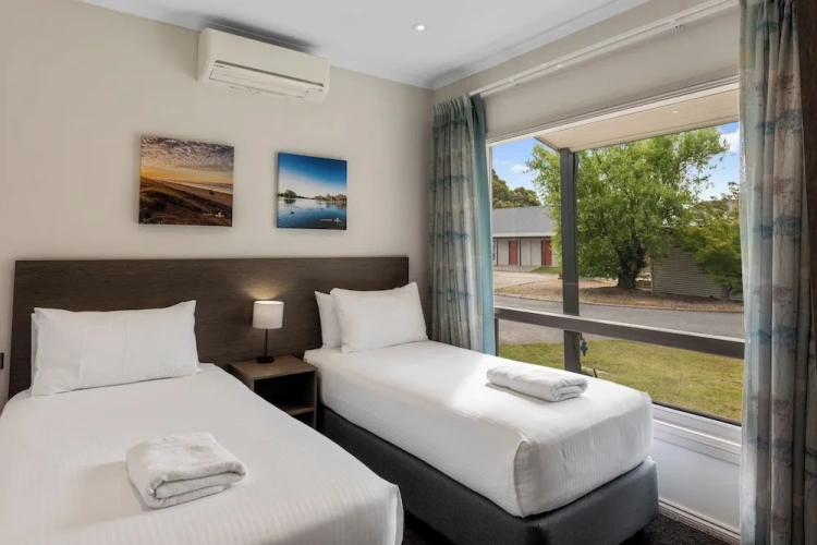 2 Bedrooms Superior Quadruple room