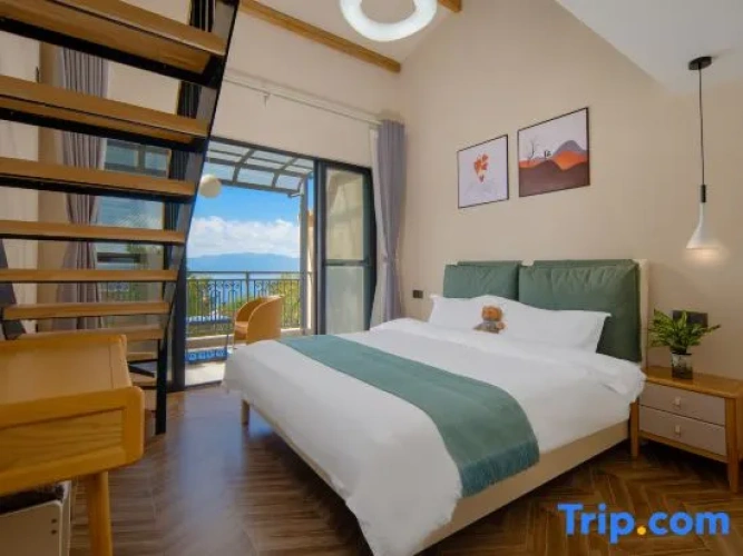 Double Family Suite with lake view