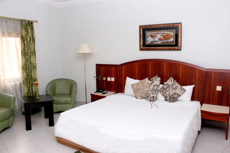 Princeville Hotels