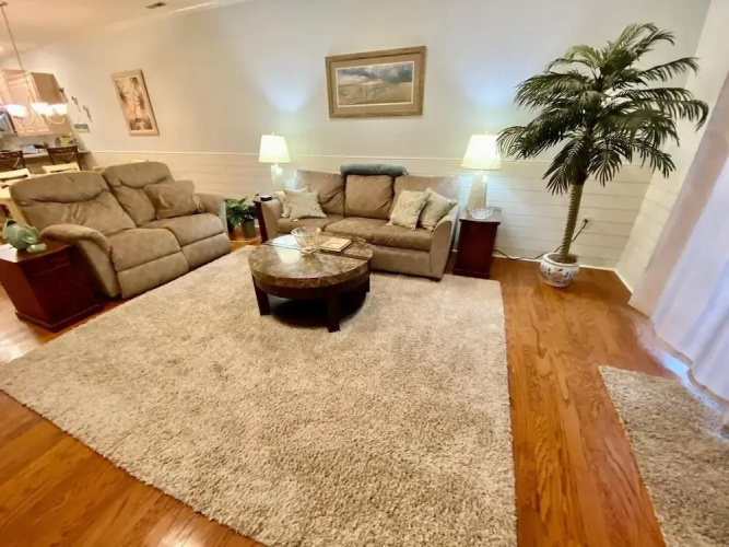 Sandy Bottom Circle 4103