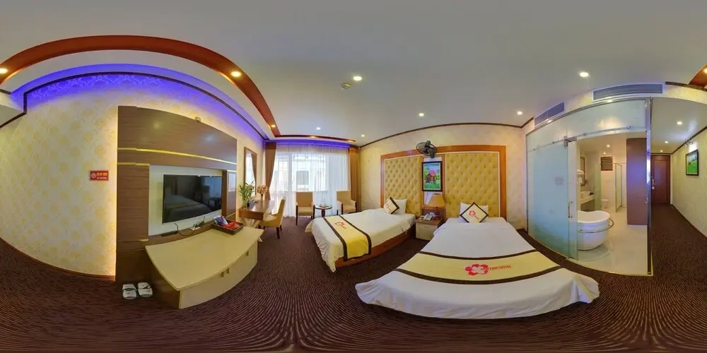 Standard Twin room with balcony