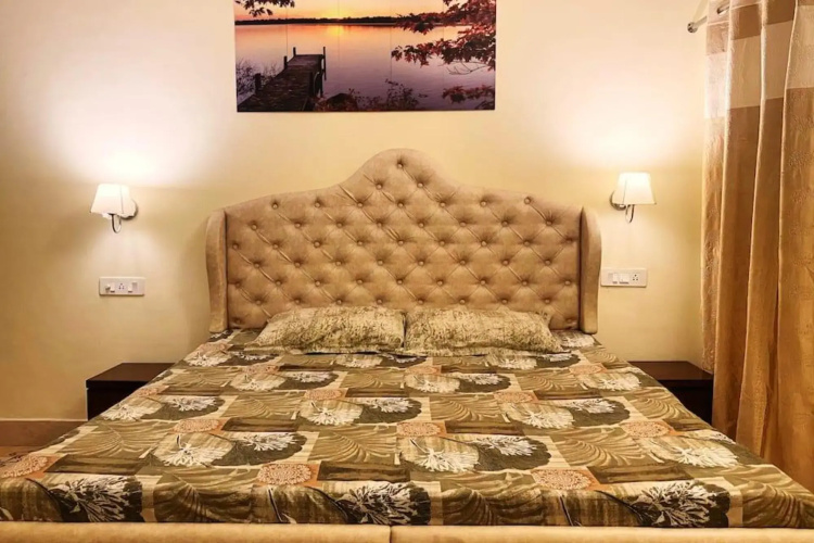 Ekant Guest House