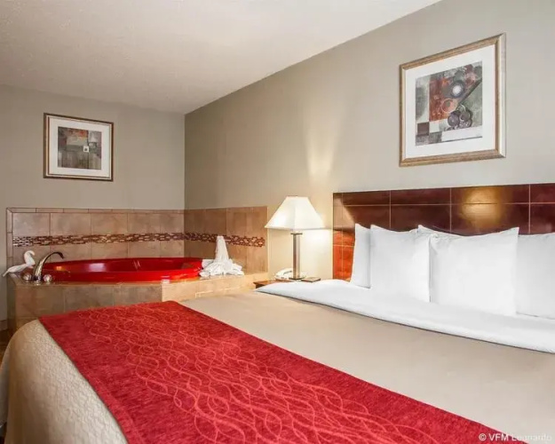 Avon Hotel