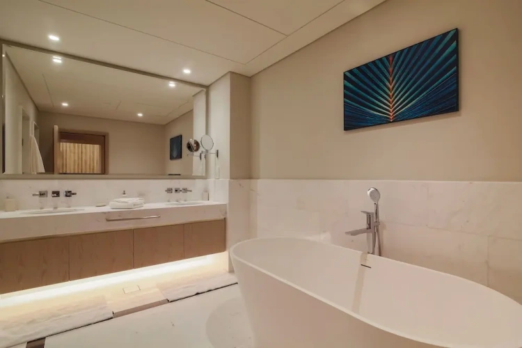 Luxury Apartment With Spectacular View of the Palm Jumeirah