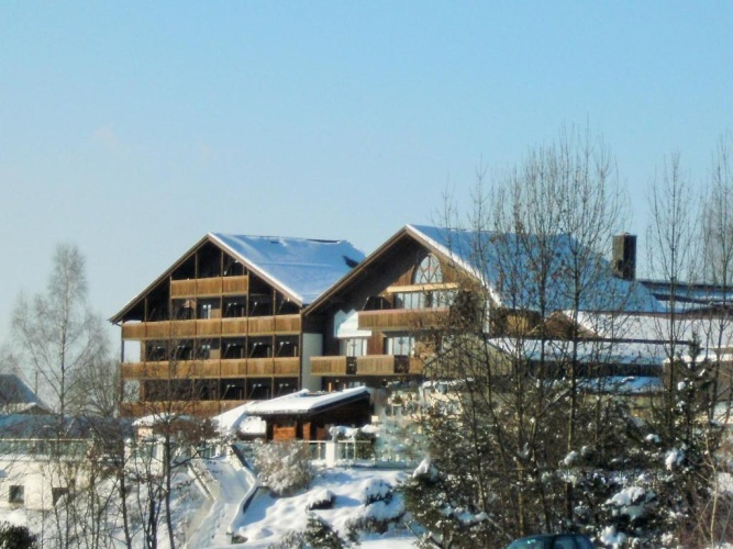 Apartment with mountain view