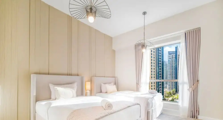 LUX The Luxurious Central JBR Suite 2