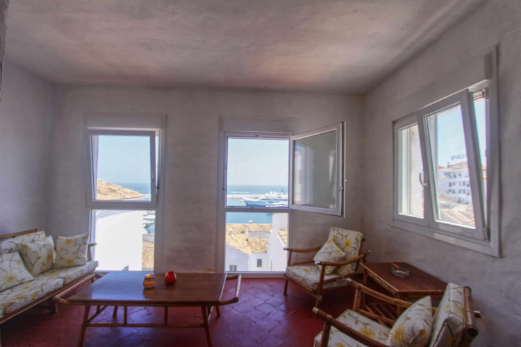 1079 - Frontline Puerto Banus Apartment